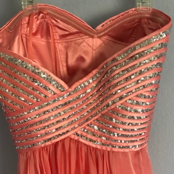 Strapless La Femme Formal/Prom Dress - Picture 4 of 5